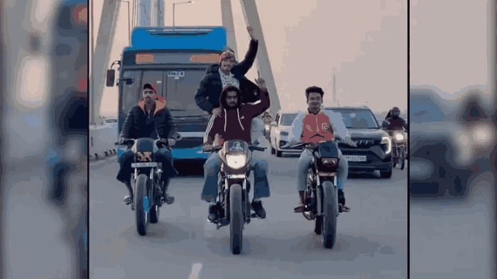 ప్రమాదకర బైక్ స్టంట్స్: ముగ్గురు యువకుల అరెస్ట్